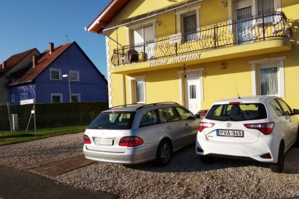 yellow-kert-105FECAC636-799D-5380-3AE6-4B9E83EDCFC4.jpg