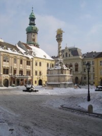 Sopron Magyarország nyugati határa mellett