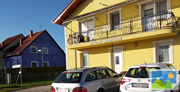 Yellow apartman külső képek